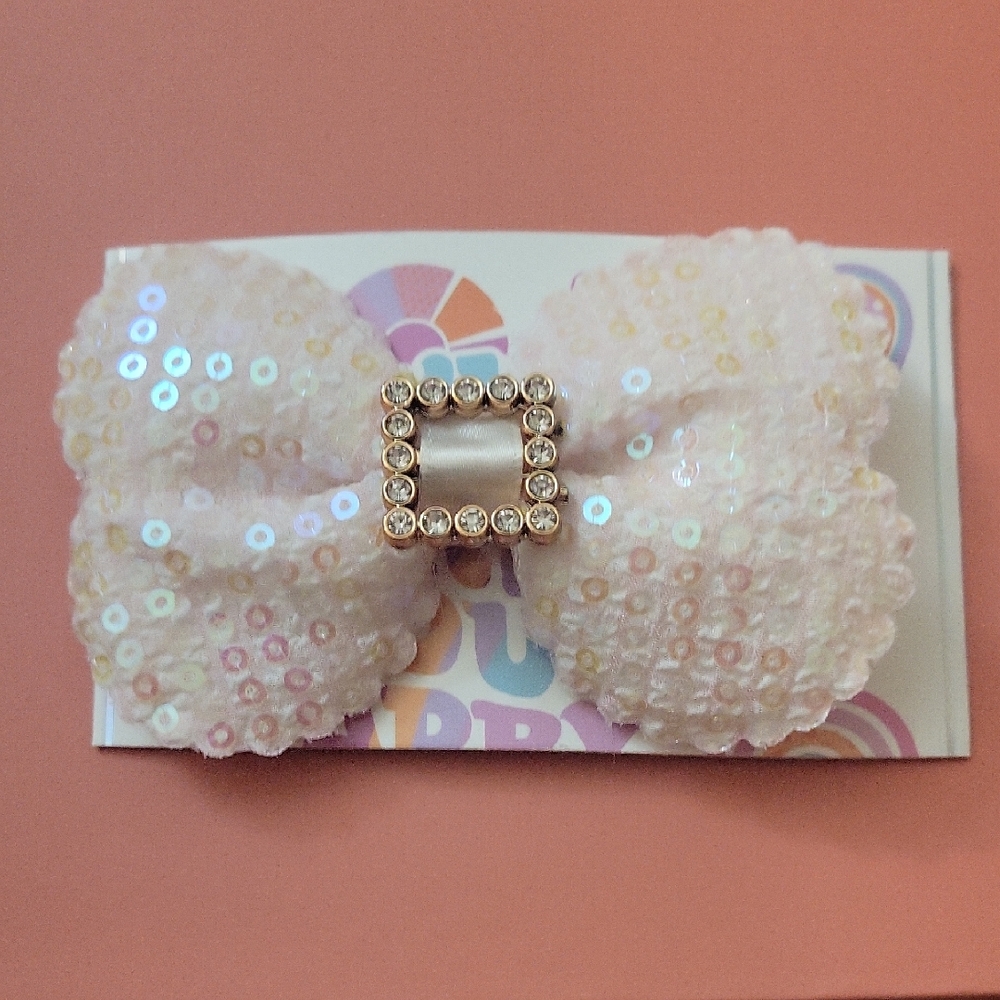 4/$25 White Sequin Bow